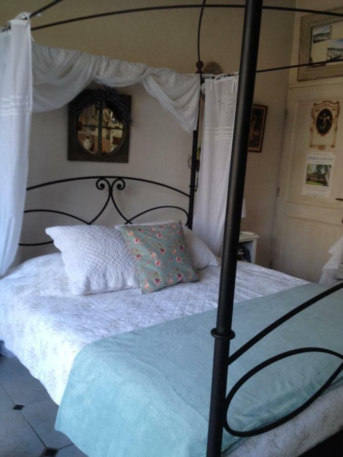 Appartement L'Oustalet à La Tour-dʼAigues Extérieur photo