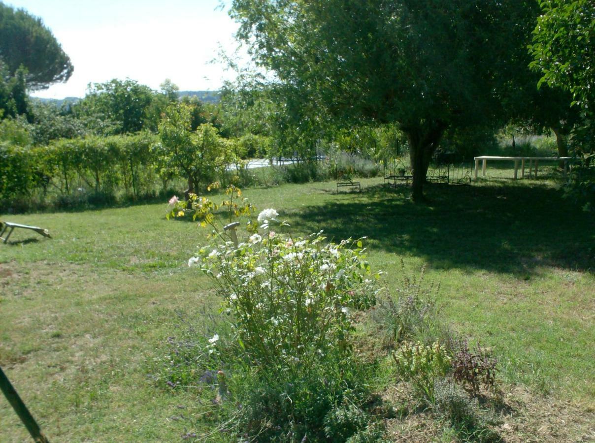 Appartement L'Oustalet à La Tour-dʼAigues Extérieur photo