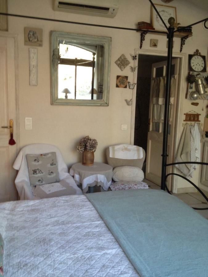 Appartement L'Oustalet à La Tour-dʼAigues Extérieur photo